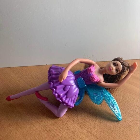 2013 Mattel McDonald’s Fairy Ballerina Barbie - Picture 3 of 10